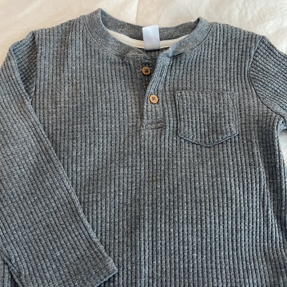 Joe Fresh Size 3T Waffle Shirt - Picture 2 of 4
